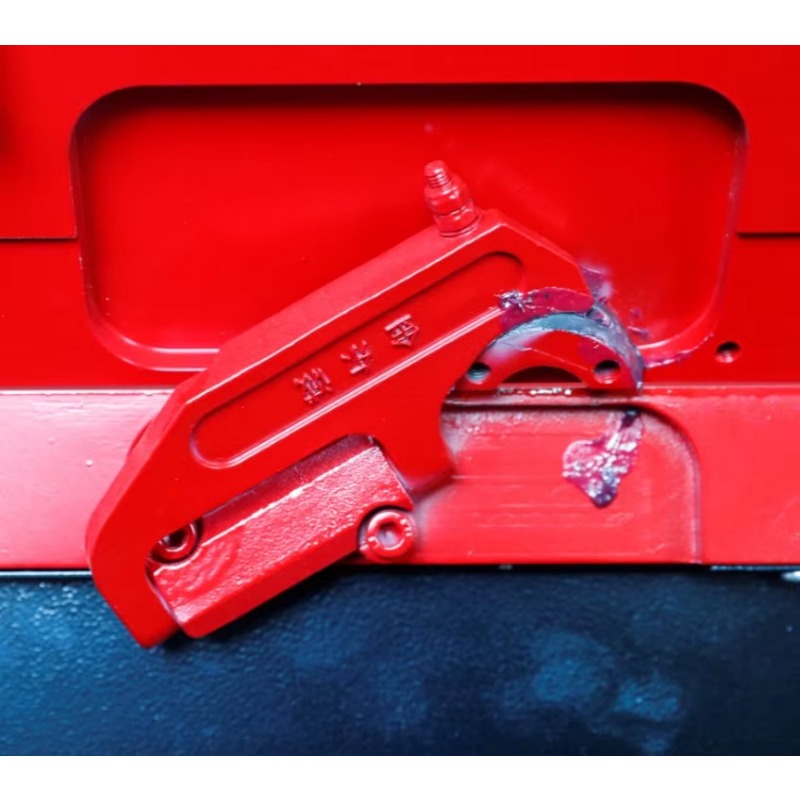 Cabinet Hinges - مفصلات أبواب خزائن هيدروليكية مخفية ذات